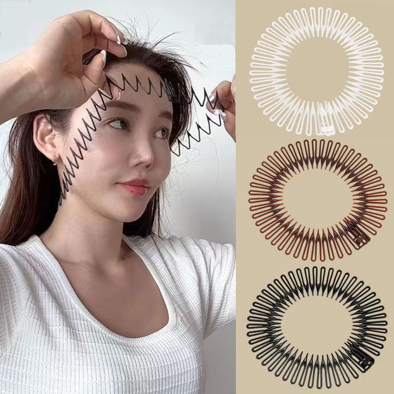 Travel Accessories Aesthetic - Peigne Flexible extensible en plastique pour